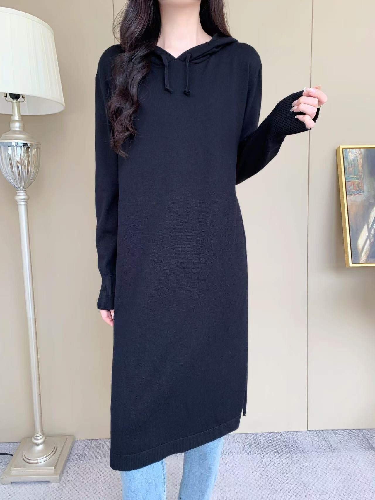 Hooded Sweater (L-19899)