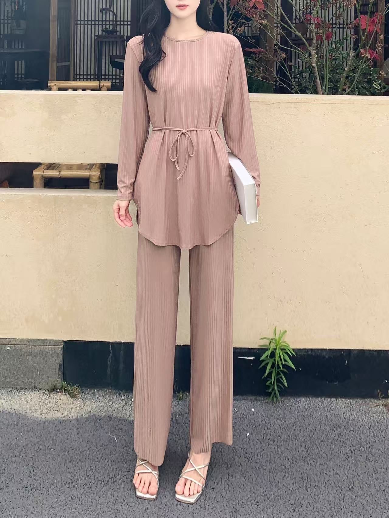 Long Sleeve Set (L-1916B) (Top Only)