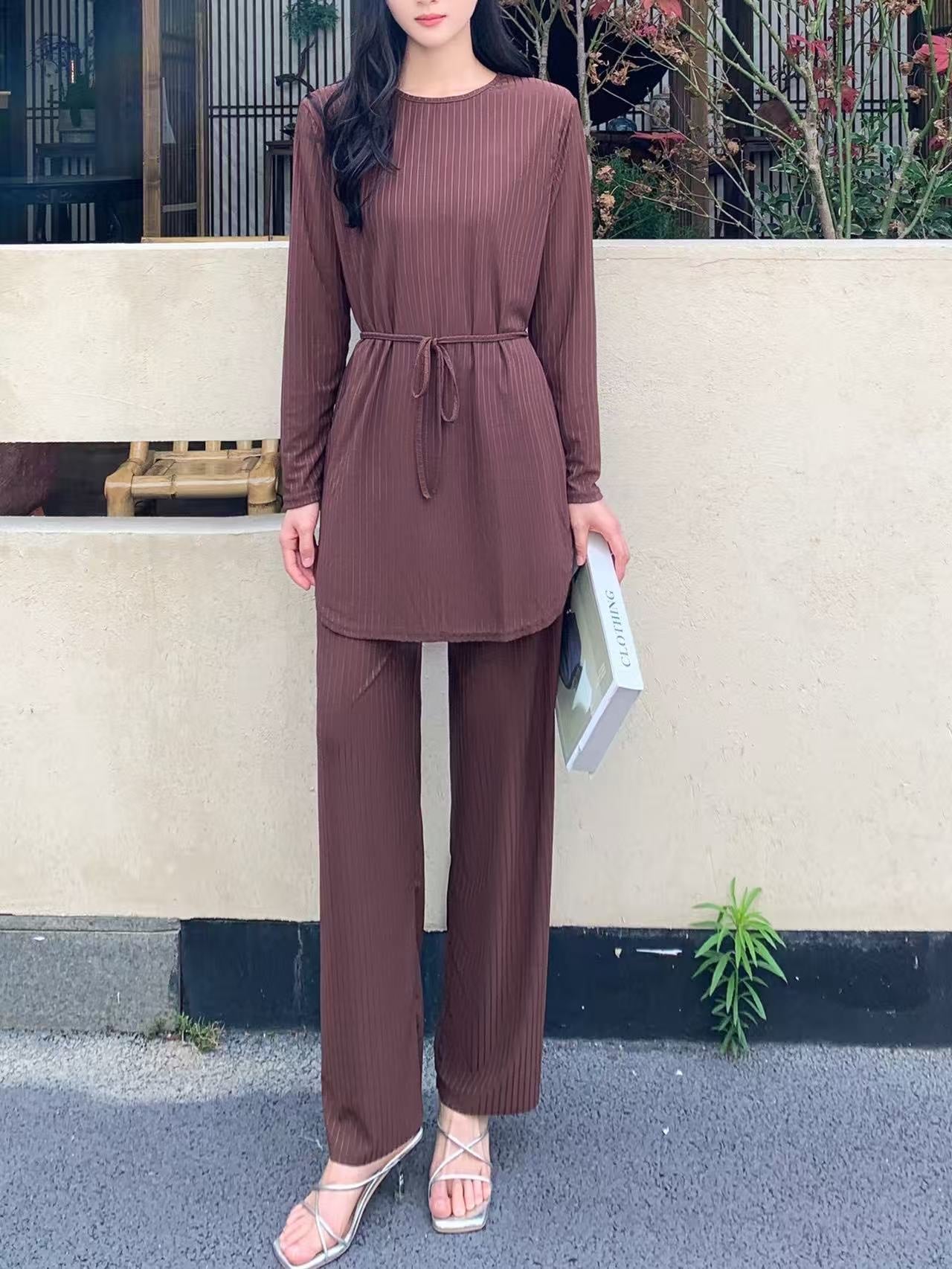 Long Sleeve Set (L-1916B) (Top Only)