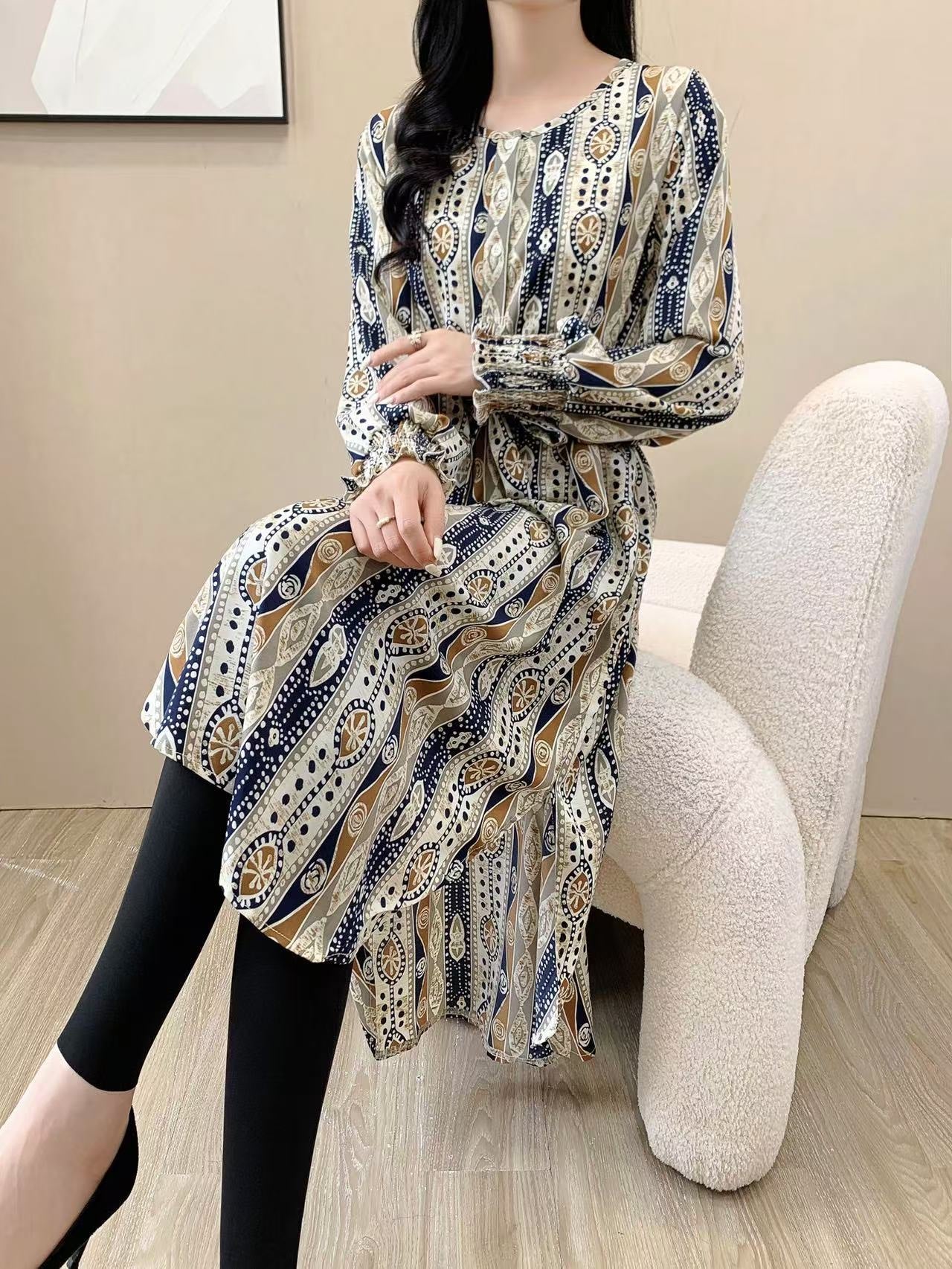 Abstract Floral Print Knee Dress (L-21319C)