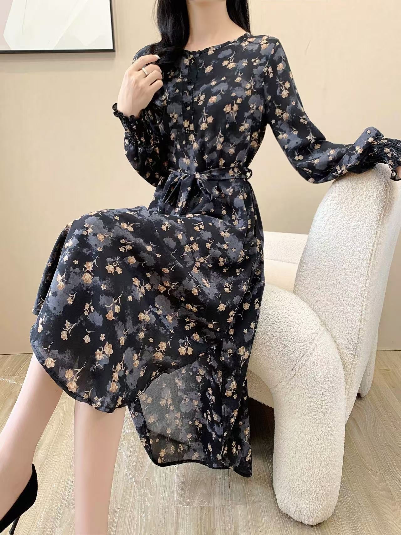 Abstract Floral Print Knee Dress (L-21319C)