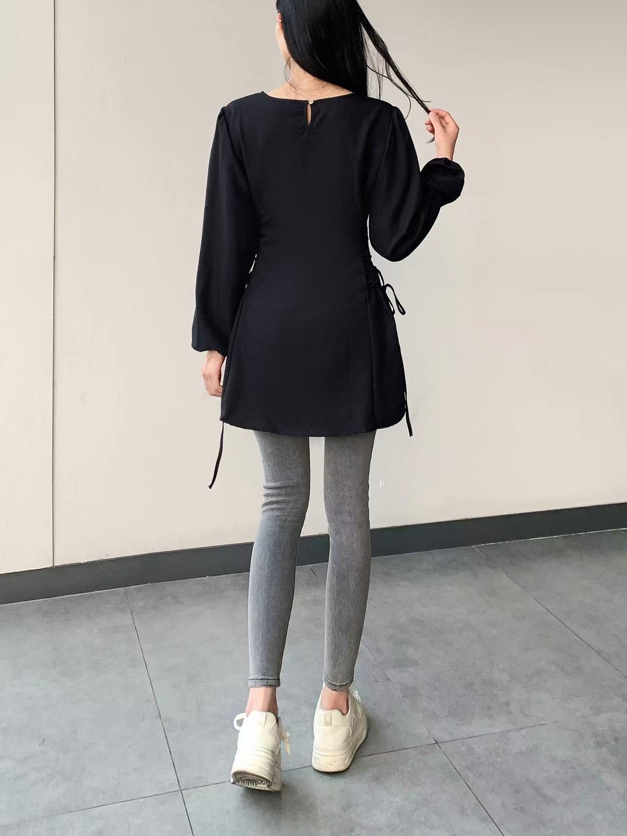 Side Tie Long-Sleeve Top (L-25908)