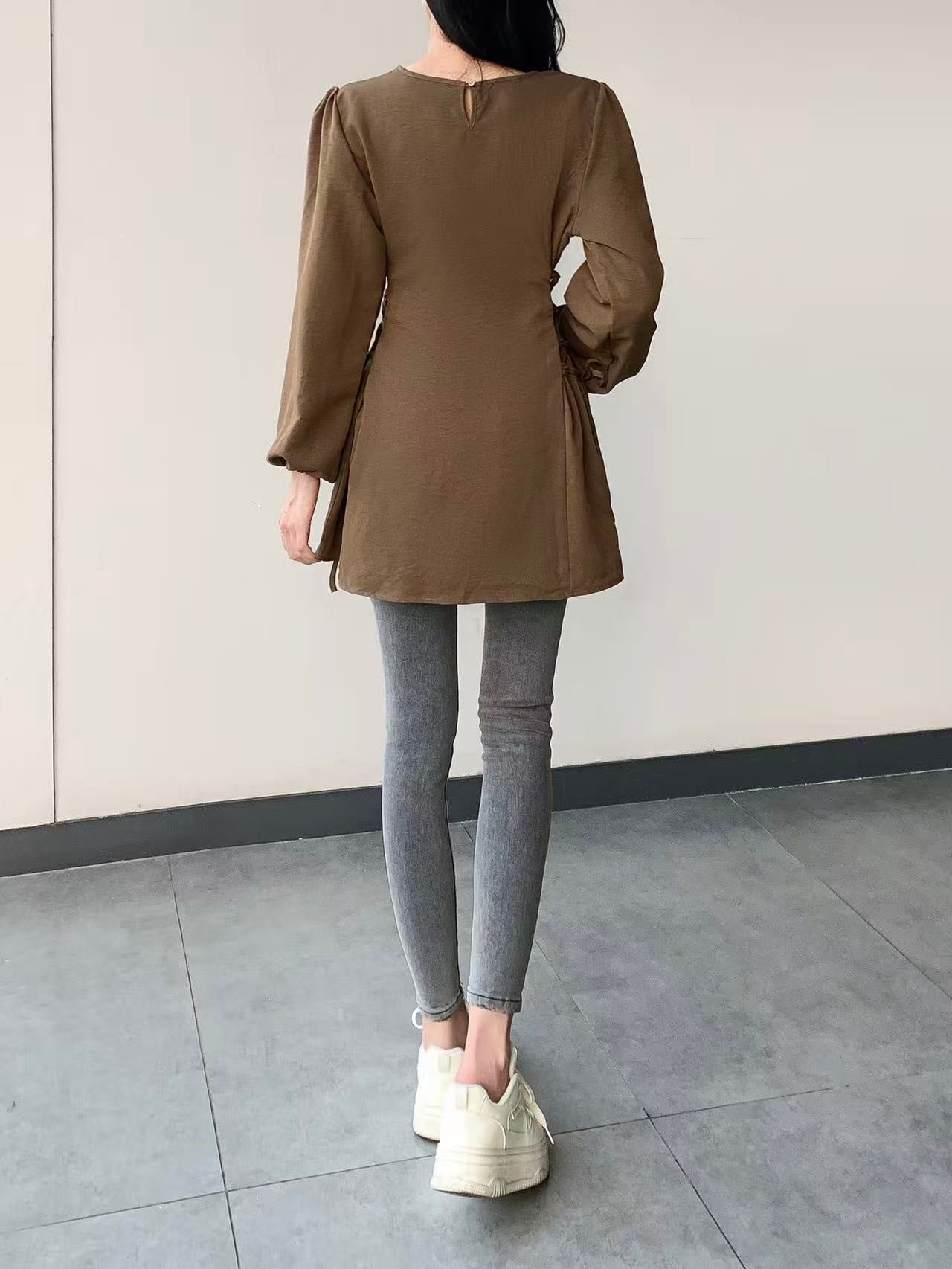 Side Tie Long-Sleeve Top (L-25908)