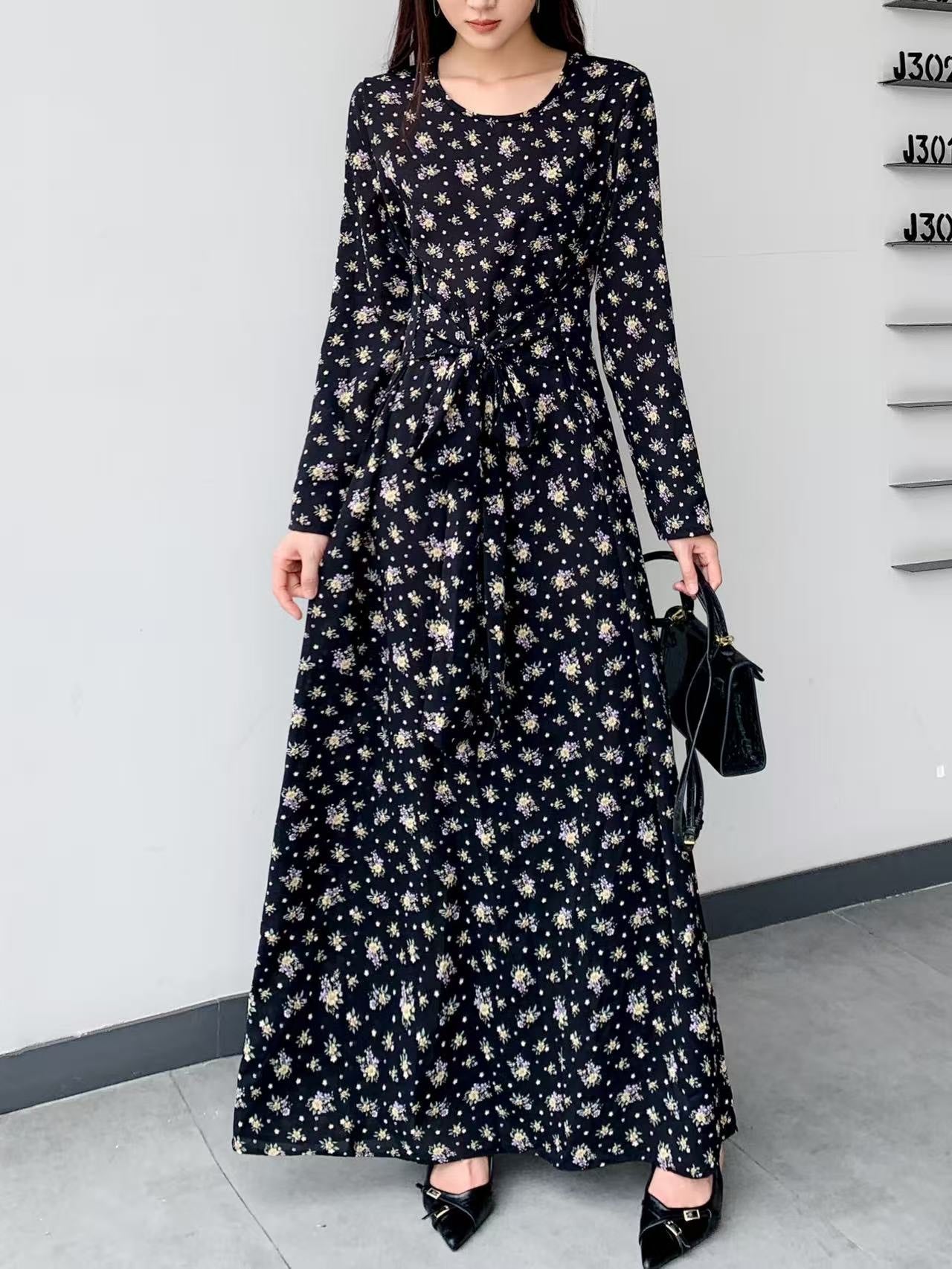 Delicate floral dress (L-24807 )